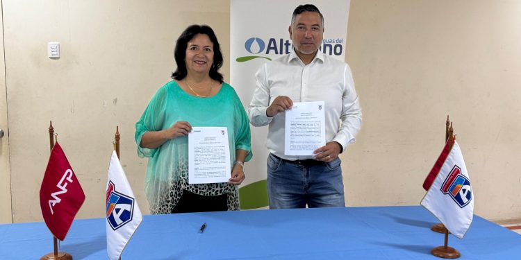 Aguas del Altiplano renueva compromiso con Club San Marcos de Arica