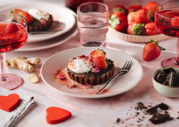 San Valentín: El 49% prefiere celebrar sin salir de casa