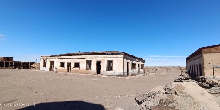 Corporación Museo del Salitre afina diagnóstico que permita generar proyecto de restauración de policlínico de Salitrera Santa Laura