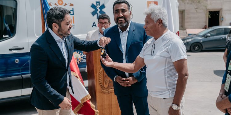 Mamiña refuerza su atención primaria de salud con nueva ambulancia financiada por el Gobierno de Tarapacá