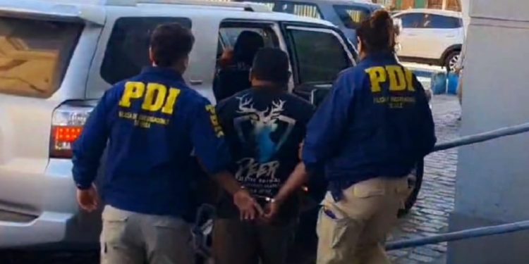 Detectives de la PDI Antofagasta detuvo a cinco personas con órdenes pendientes