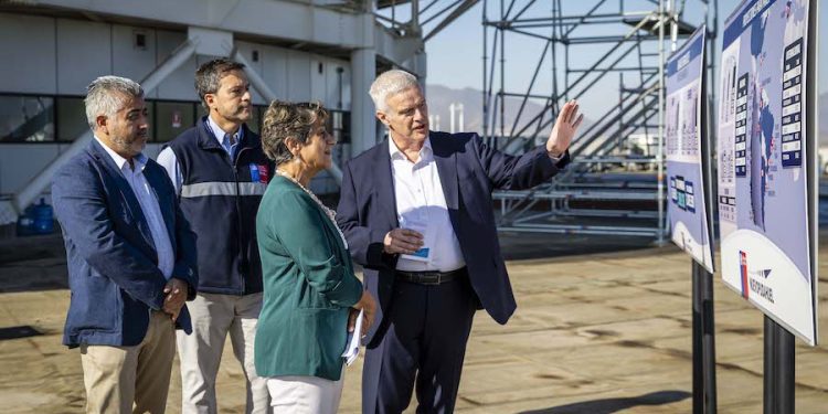 MOP y Aeropuerto de Santiago entregan balance de temporada de verano: 5 millones de pasajeros viajaron en enero y febrero