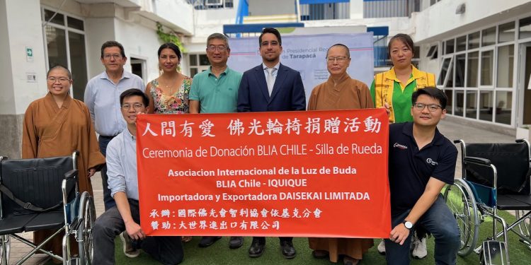 Delegación presidencial recibió donación de 116 sillas de ruedas