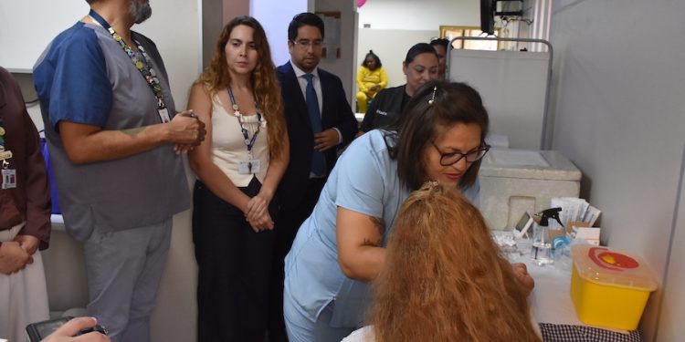 En el Centro Cumplimiento Penitenciario comenzó vacunación contra el Covid y la Influenza