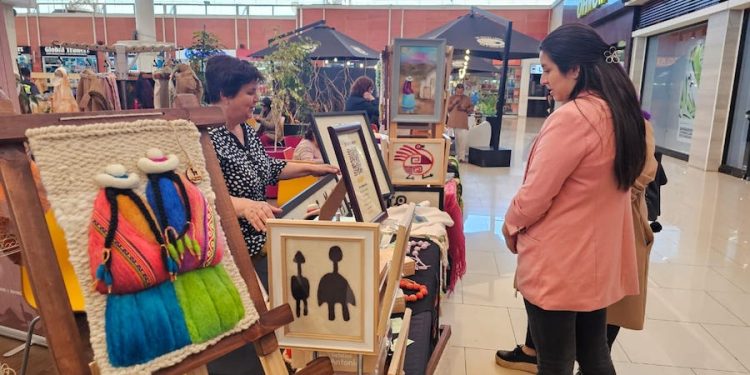 Conmemorarán Día Internacional del Artesano con muestra en ZOFRI
