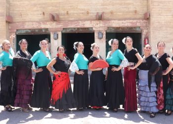 Ante un público emocionado se presentó en Teatro de Humberstone, la Cantata de la Escuela Santa María en versión flamenco