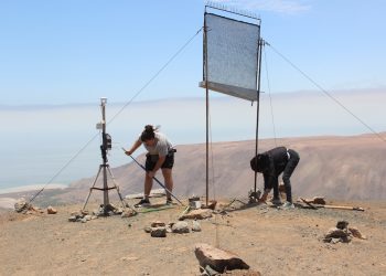 Desarrollan aplicación digital para difundir beneficios del uso del agua de niebla a agricultores del desierto