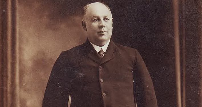 Arturo Benavides Santos