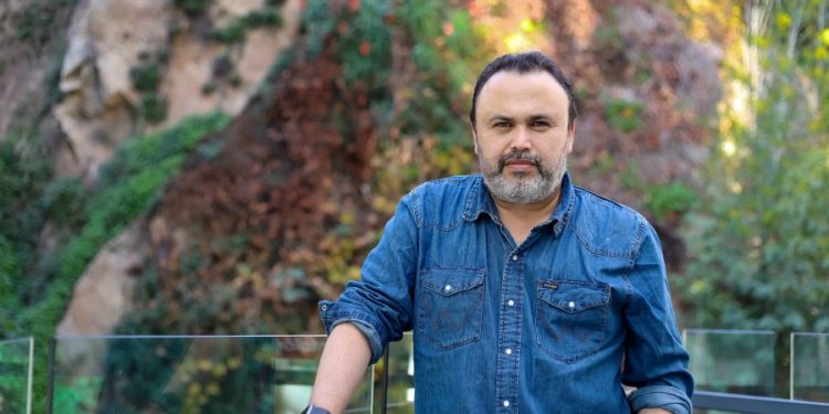 Derecho a la privacidad y el escrutinio público: El caso de los chats de Cariola y Hassler