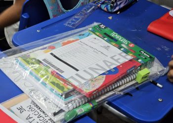 Junaeb Tarapacá entrega más de 55 mil sets de útiles escolares a estudiantes de la región