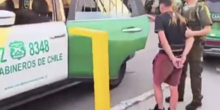 Carabineros recuperó vehículo robado y detuvo a ocupantes por receptación