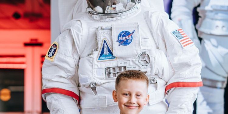 Cerca de 3 mil niñas y niños ya han sido inscritos para viajar a la NASA gracias al concurso «Haz que Despeguen»