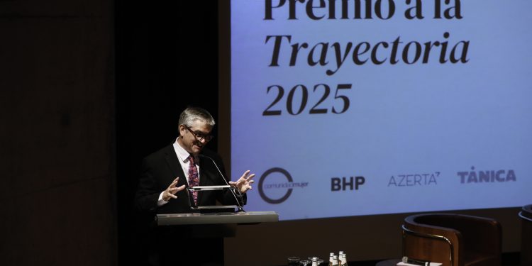 Ministerio de Hacienda y ComunidadMujer suscribirán convenio para realizar estudio sobre “Valoración del trabajo doméstico y cuidados no remunerados”