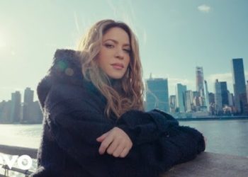 Shakira estrenó el video oficial de «Última» en su serie de conciertos agotados en la ciudad de México