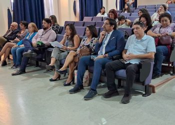 Conversatorio destacó a Gabriela Mistral como profesora rural, poetisa y defensora de los derechos de las mujeres