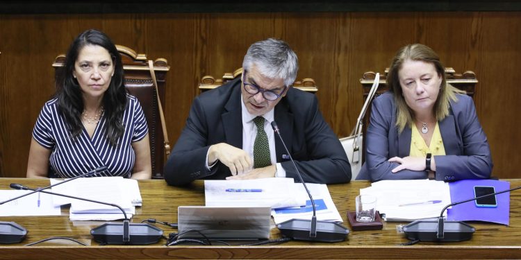 La Sala del Senado despachó a la Cámara proyecto de ley que crea el Subsistema de Inteligencia Económica