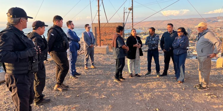 Gobierno y ARCHI regional se reúnen en terreno a raíz de problemática de robo de cables