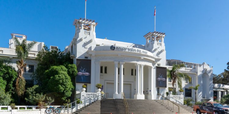 Enjoy renuncia a permisos para operar tres casinos y pone en jaque a Viña: «Es un terremoto para las arcas»