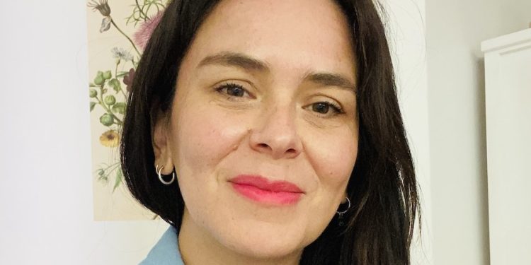 ¿Cómo afrontar el cambio de hora? Estrategias para una adaptación amable con niñas y niños