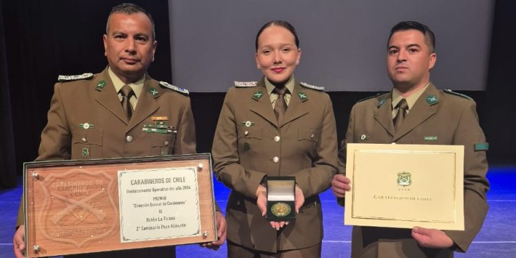 Carabineros de Tarapacá reciben dos distinciones a nivel nacional