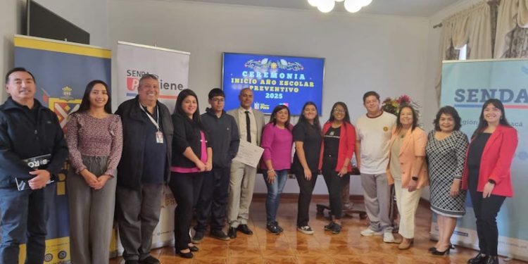 Establecimientos educativos de Pica inician implementación de programas de SENDA