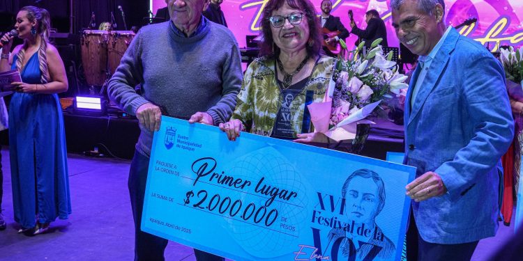 Inés Aguayo es la nueva ganadora del 16 Festival de la Voz “Elena Caffarena” 2025