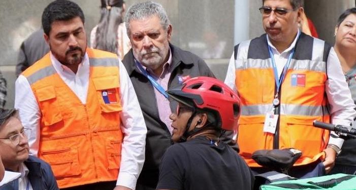 Dirección del Trabajo fiscalizará ante denuncias derecho al descanso de trabajadores del comercio en Viernes Santo