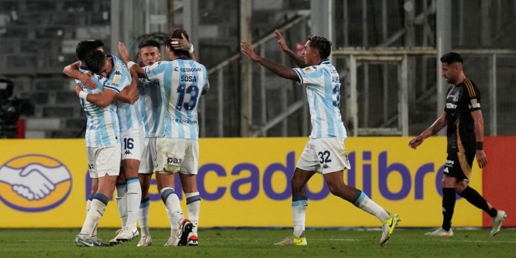 Colo Colo empató 1-1 con Racing por Copa Libertadores en el Estadio Monumental (sin público)