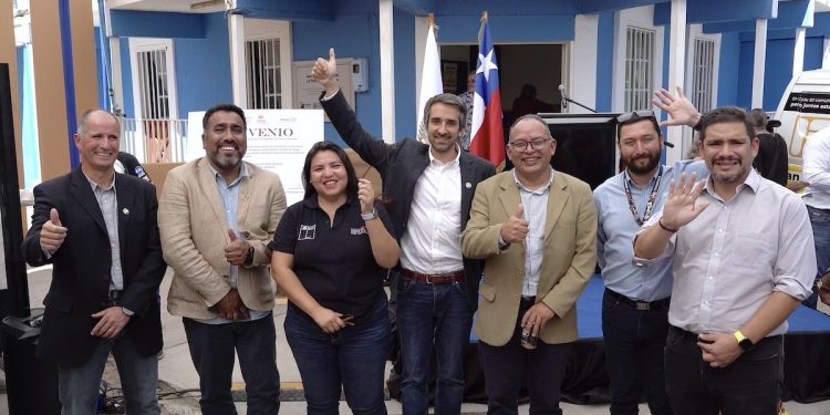 La Tirana inauguró la primera Farmacia Digital Fracción