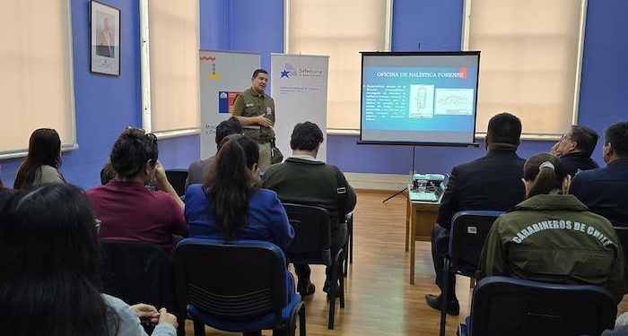 Defensores Penales Públicos de Tarapacá se capacitaron en procedimientos policiales