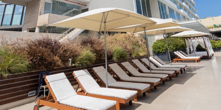 Una nueva forma de vivir el 21 de mayo: Descanso y experiencias frente al mar en Terrado Suites Antofagasta