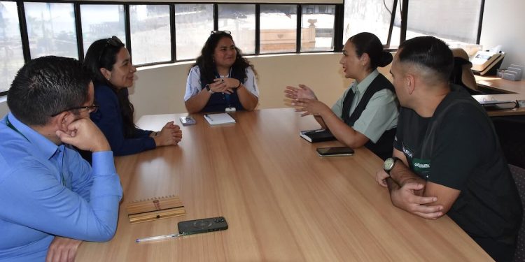 Directora de Gendarmería tuvo positiva reunión con jefa de la oficina de Dipreca