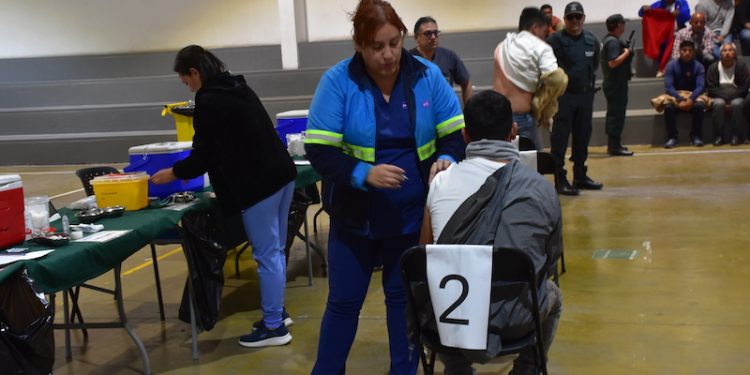 Población penal de Alto Hospicio recibió vacuna contra la influenza