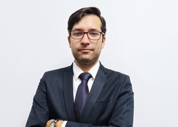 La radio: Compañía en la oscuridad