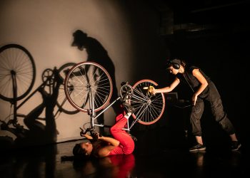 FINTDAZ en mayo: obras sobre la amistad y el flamenco se presentarán en el Salón Municipal Tarapacá