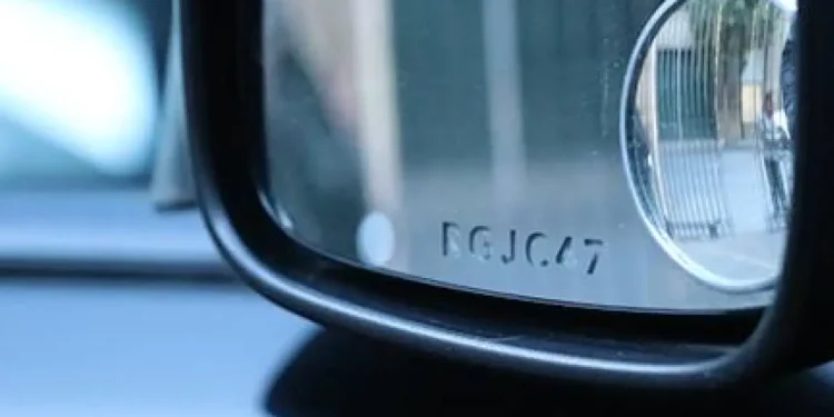 Subsecretaría de Transportes aclara: Grabado de patentes en deflectores de motocicletas no es aplicable