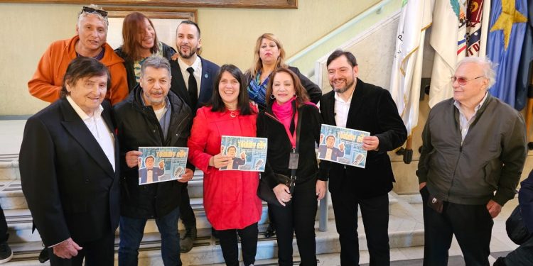 Ley Tommy Rey: Proyecto busca establecer derecho de remuneración irrenunciable para artistas intérpretes y ejecutantes en plataformas digitales