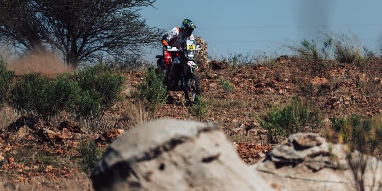 Ignacio Cornejo mantiene el Top 10 en la general tras una exigente Etapa 4 en el Safari Rally 2025 Sudáfrica