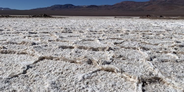 Rio Tinto se asocia con Codelco para desarrollar un proyecto de litio en el Salar de Maricunga