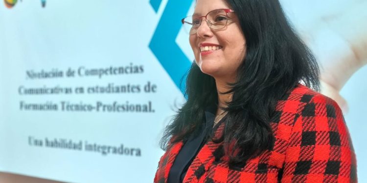 Académica de Iquique participa en Congreso Internacional sobre Innovación Educativa y Sostenibilidad