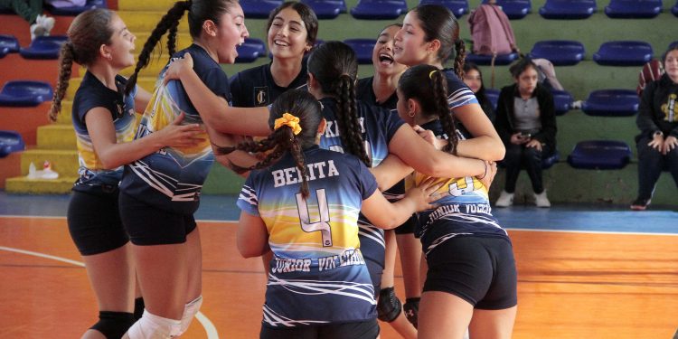 JDE 2025: Junior College y Colegio Montessori a la final del vóleibol damas sub 14