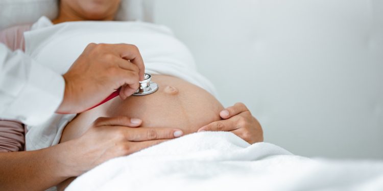 Día de la Madre: Revisa tus niveles de hierro, un acto de amor para ti y tu futuro bebé