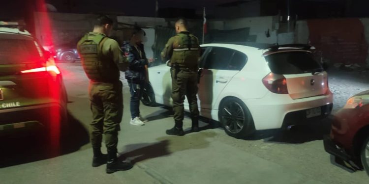 Detenido por portar arma blanca en sector El Boro de Alto Hospicio