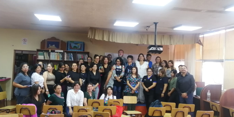 42 profesores comienzan a formar Comunidades de Aprendizajes ICEC