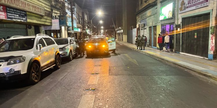 Carabineros y personal Municipal de Iquique realizaron fiscalización nocturna a locales de venta de alcoholes