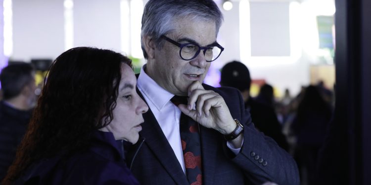 Ministro Marcel por crecimiento de 2,3% trimestral: “La economía chilena ha ido generando una cuenta de ahorro, de solidez”