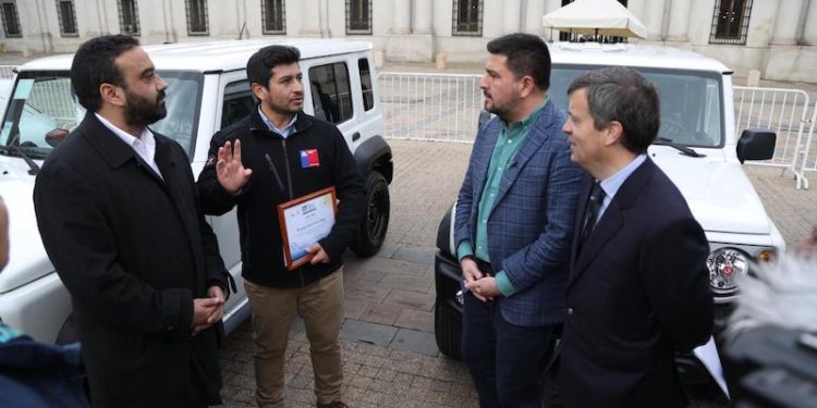 Dirección del Trabajo refuerza sus fiscalizaciones de terreno con nuevos vehículos 4×4, drones y teléfonos satelitales