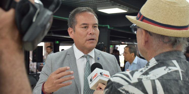 ZOFRI S.A. expuso sobre sus avances en la lucha contra el comercio ilícito