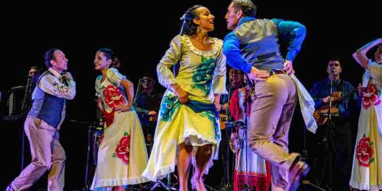 Gira Tarapacá del Ballet Folklórico Nacional incluirá cuatro presentaciones en la región