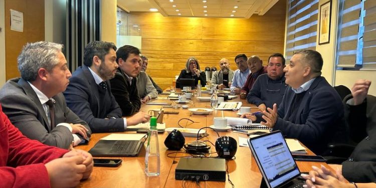 Presupuesto 2026: Gobierno de Tarapacá presentó cartera de proyectos por más de $110 mil millones de ante la Dipres